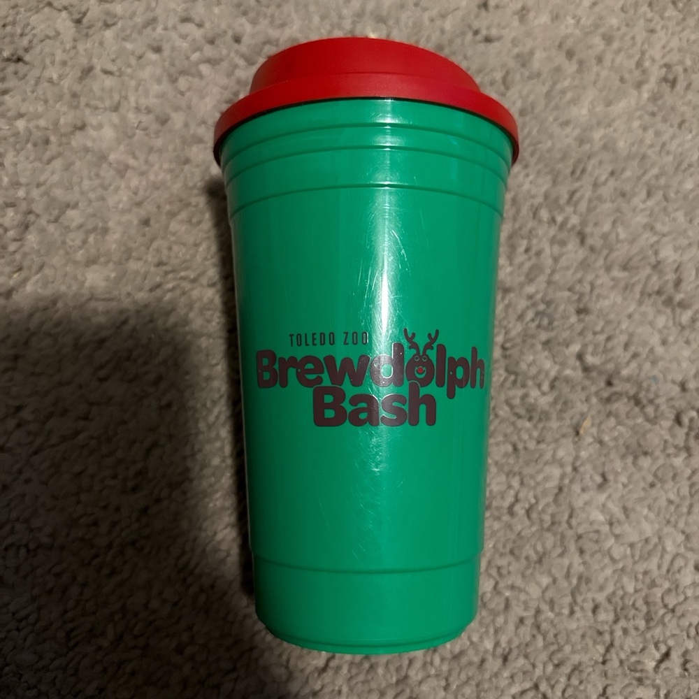 NWOT Toledo Zoo Brewdolph Bash Hot Drink Travel Mug